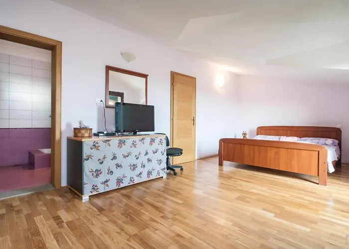 Petra Villa